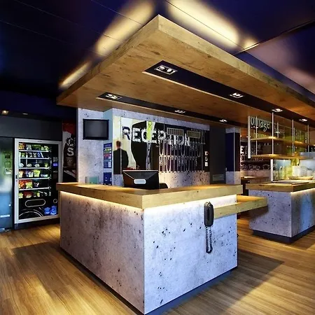 Ibis Budget Porte De Bretagne 2*