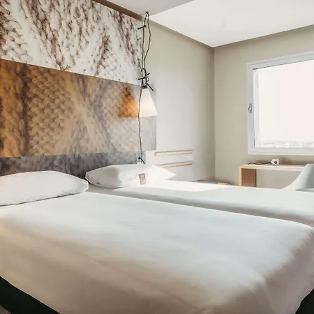 酒店 卡昂布雷塔格尼宜必思快捷酒店 奥登河畔的布雷特维尔