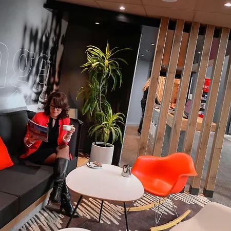 Ibis Budget Caen Porte De Bretagne Hotel