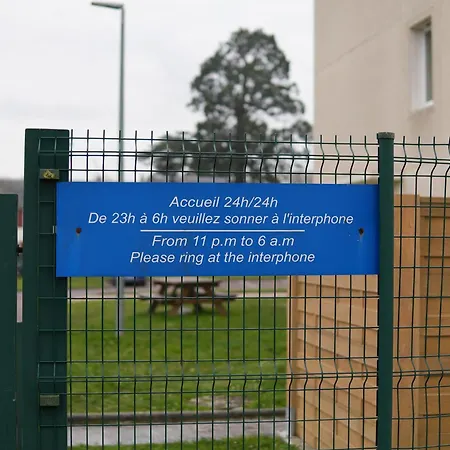 酒店 卡昂布雷塔格尼宜必思快捷酒店