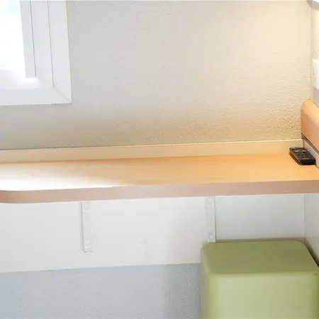 Ibis Budget Caen Porte De Bretagne Hotel 2*