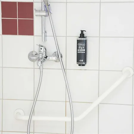 Ibis Budget Caen Porte De Bretagne 2*