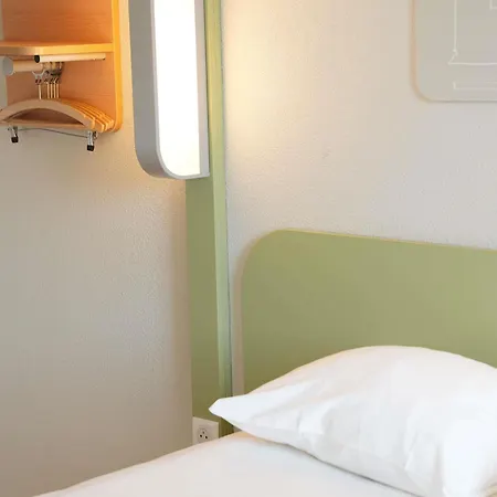 Ibis Budget Caen Porte De Bretagne Hotel