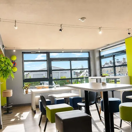 Отель Ibis Budget Caen Porte De Bretagne