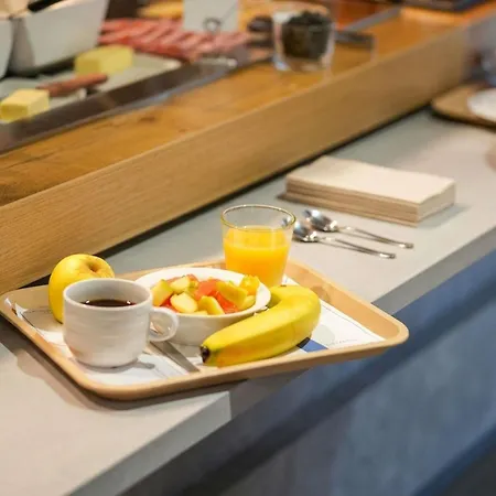 Hotel Ibis Budget Caen Porte De Bretagne