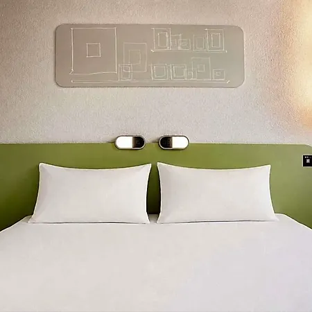 Ibis Budget Caen Porte De Bretagne Otel Bretteville-sur-Odon