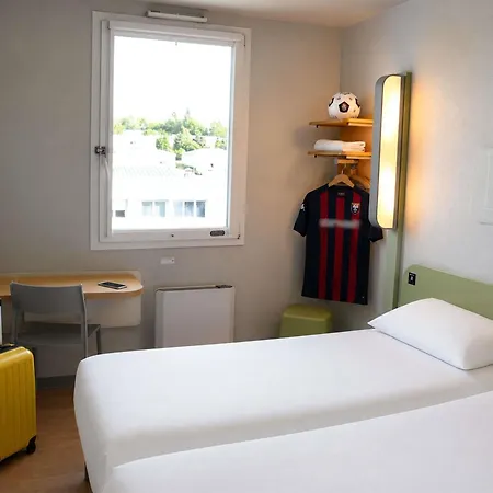 Ibis Budget Caen Porte De Bretagne Otel