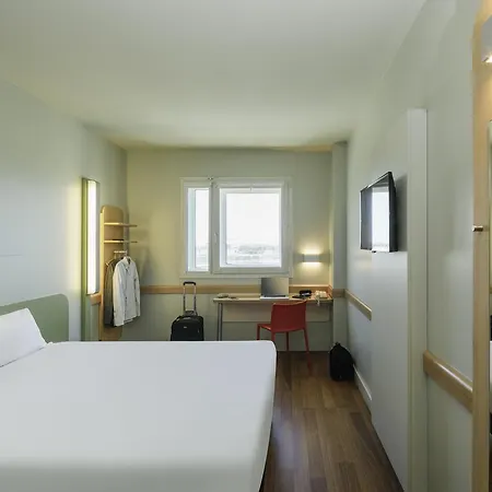 Hotel Ibis Budget Caen Porte De Bretagne Bretteville-sur-Odon