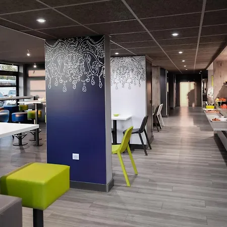 酒店 卡昂布雷塔格尼宜必思快捷酒店 奥登河畔的布雷特维尔