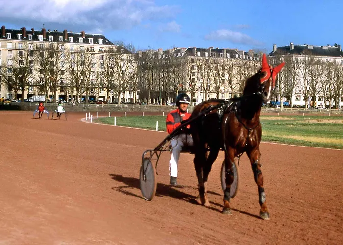 Ibis Budget Caen Porte De Bretagne 2*