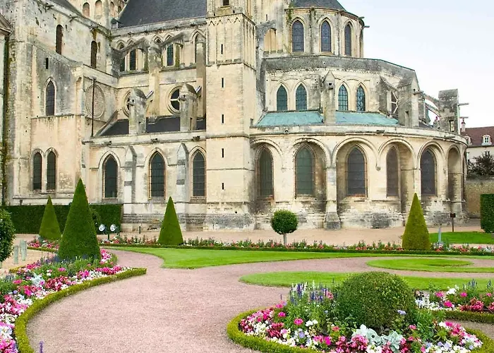 Отель Ibis Budget Caen Porte De Bretagne Bretteville-sur-Odon