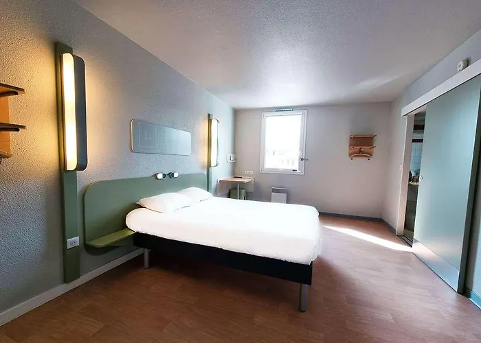 Ibis Budget Porte De Bretagne 호텔 2*