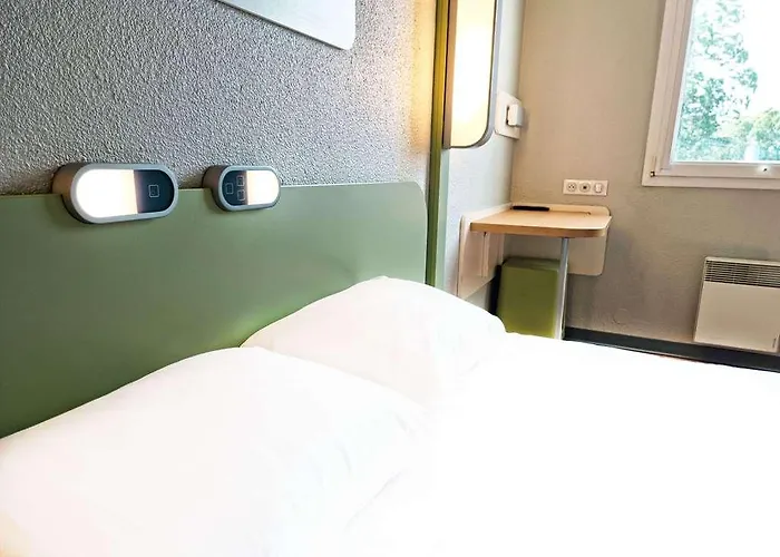 호텔 Ibis Budget Porte De Bretagne 2*