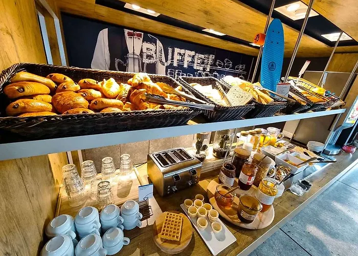 Отель Ibis Budget Caen Porte De Bretagne Bretteville-sur-Odon