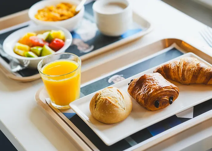 Ibis Budget Caen Porte De Bretagne 2*