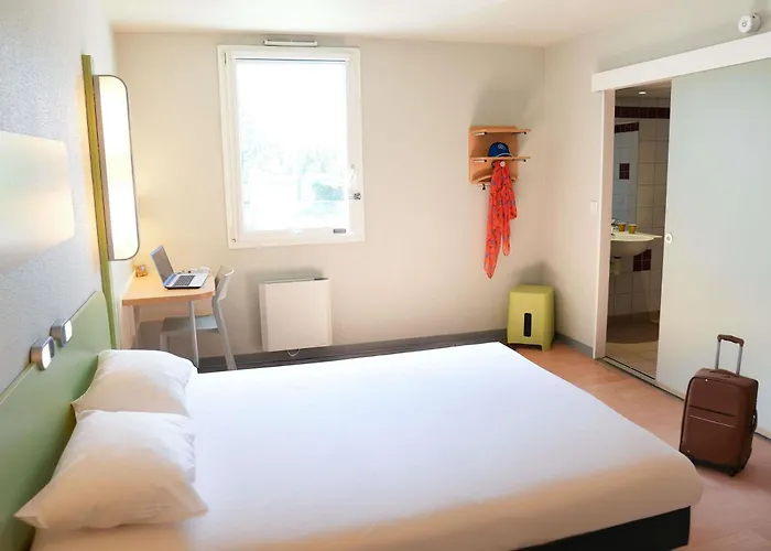 Ibis Budget Caen Porte De Bretagne 2*